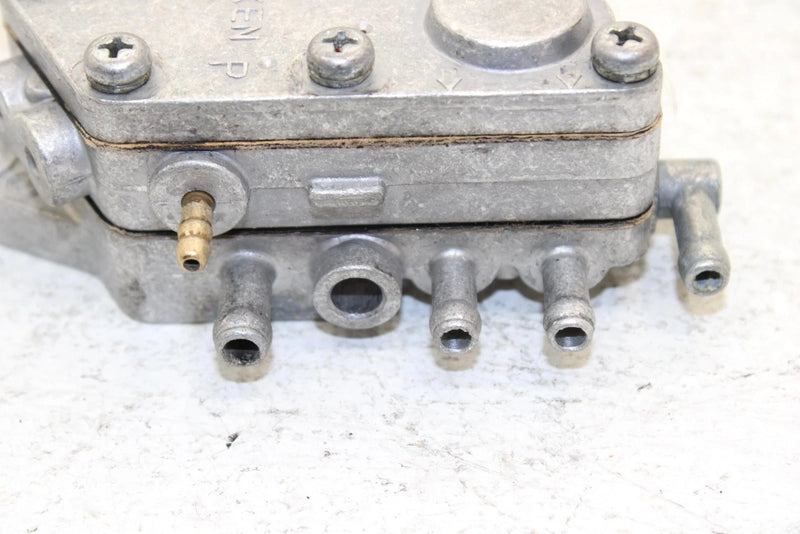 1999 Yamaha Vmax 600 Sx Oem Fuel Gas Pump 8CH-24410-00-00 SY5