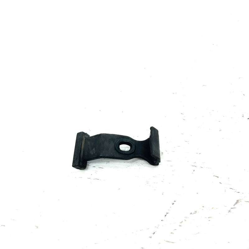 09-13 Honda Big Red 700 MUV700 OEM Hood Latch Pair 80214-HM5-850 XH0