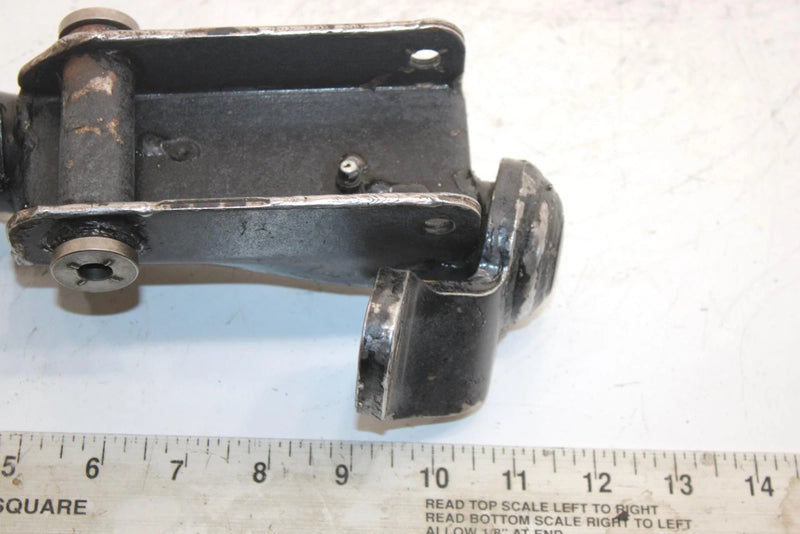 96 Arctic Cat Z 440 Oem Right Steering Knuckle W/Bushings 0703-256 SAS10