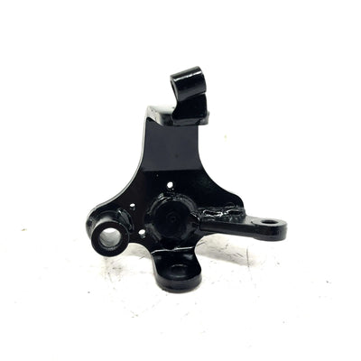 89-01 Suzuki Quadrunner 160 OEM Front Right Steering Knuckle 51230-02C01 AS30