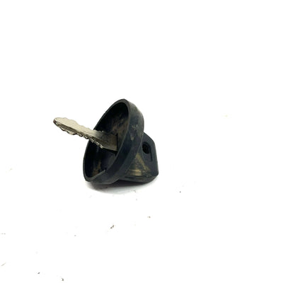 1990 Yamaha Moto 4 OEM Ignition Key Switch 2FJ-82510-09-00 AY51