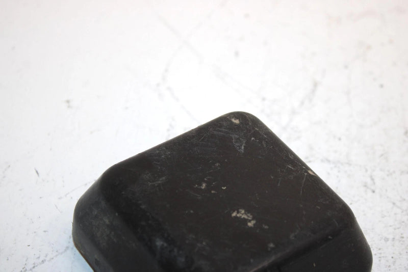 2002 Honda Foreman Es Oem Headlight Cap Cover 66303-HN5-670 AH34