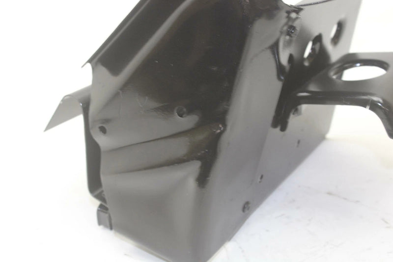 87 Yamaha Exciter EX570L OEM Frame Left Foot Well 84N-21910-00-00 SY51