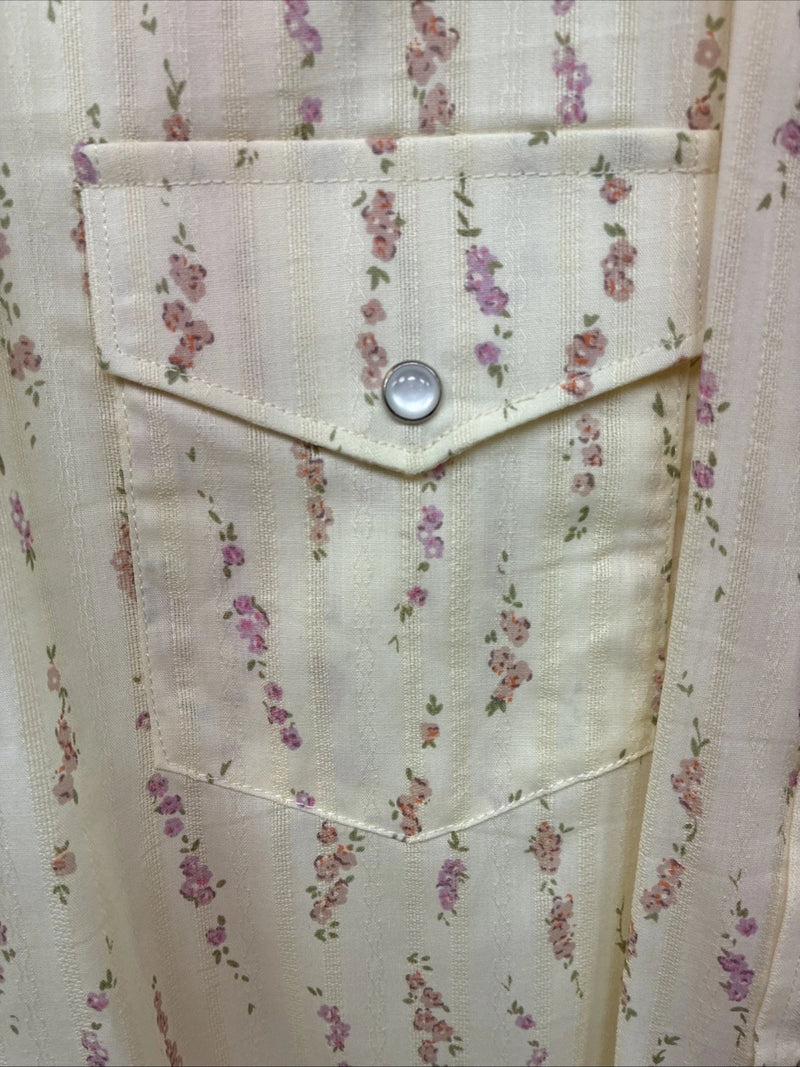 New Women’s White Horse Yellow Floral Short Sleeve Pearl Snap XL II-94