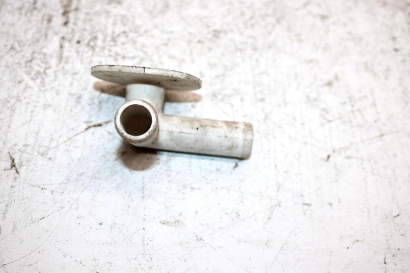 1992 Yamaha Waverunner Lx 650 Oem Drain Pipe Fitting EU0-62242-00-00 JY22