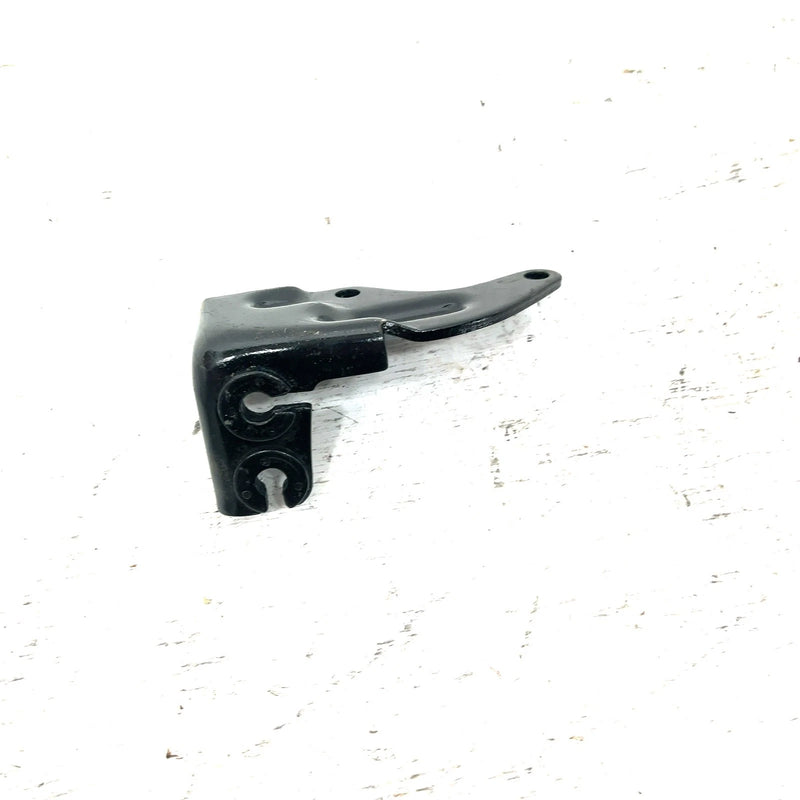 85 Yamaha Tri Moto 200 YTM200 OEM rear Brake Cable Bracket 52H-26381-00-00 AY59
