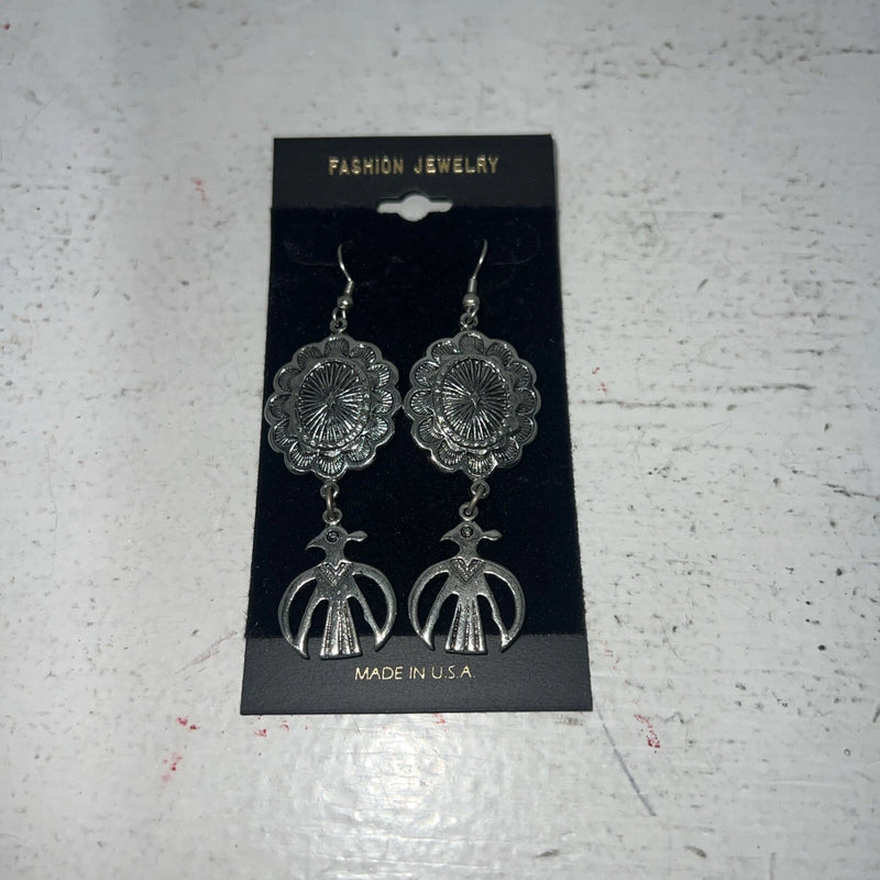 New Women’s Fashion Jewelry Silver Dangle Earrings. LE3000-1 A-123