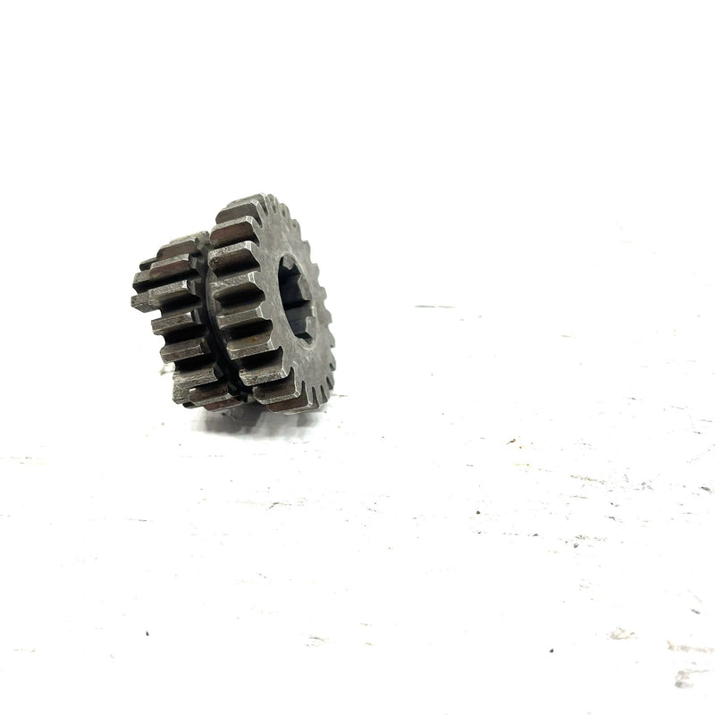 1982 Yamaha Tri Moto 125 OEM 3rd Pinion Gear 4J3-17131-00-00 AY62