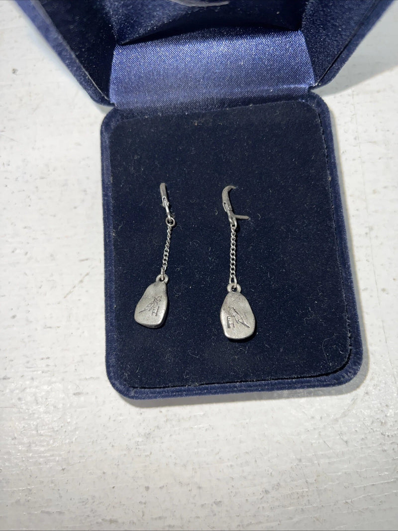 New Women’s Montana Silversmiths Silver Dangle Earrings. ER60653 A-54