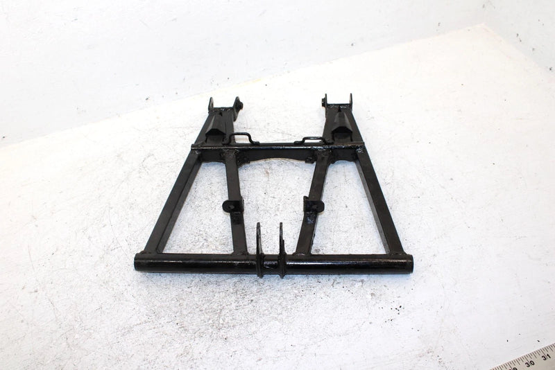 1999 Yamaha Vmax 600 Sx Oem Rear Suspension Front Pivot Arm 8CV-47331-01-00 SY5