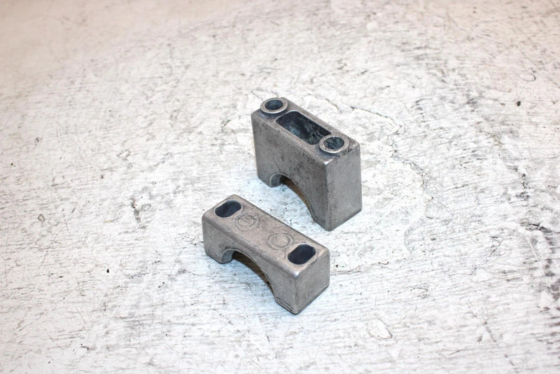 1998 Arctic Cat Zl 500 Oem Lower Steering Post Mount 0605-407 0605-171 SA16