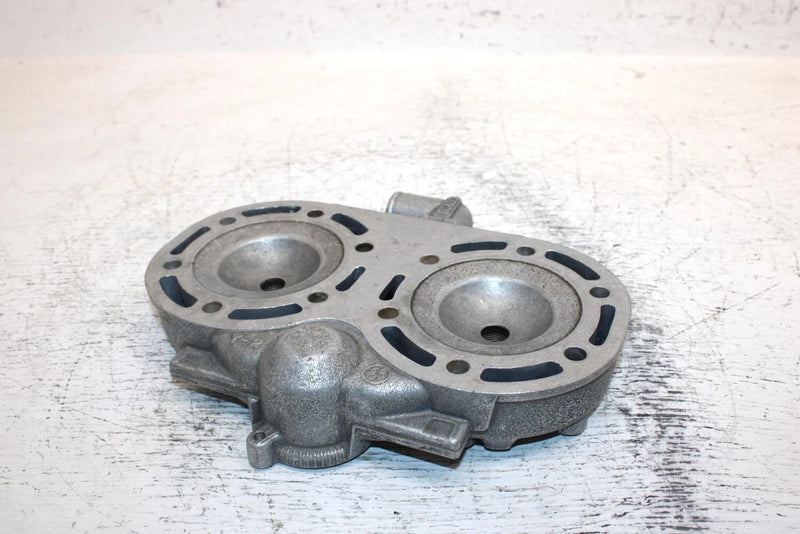 1995 Yamaha Vmax 600 Oem Cylinder Head 8CA-11111-00-00 SY11