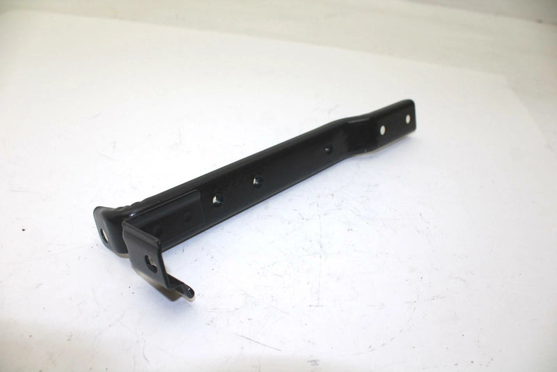 78 Yamaha Enticer 340 OEM Steering Gate Right Bracket 8G5-23899-00-00 SY55