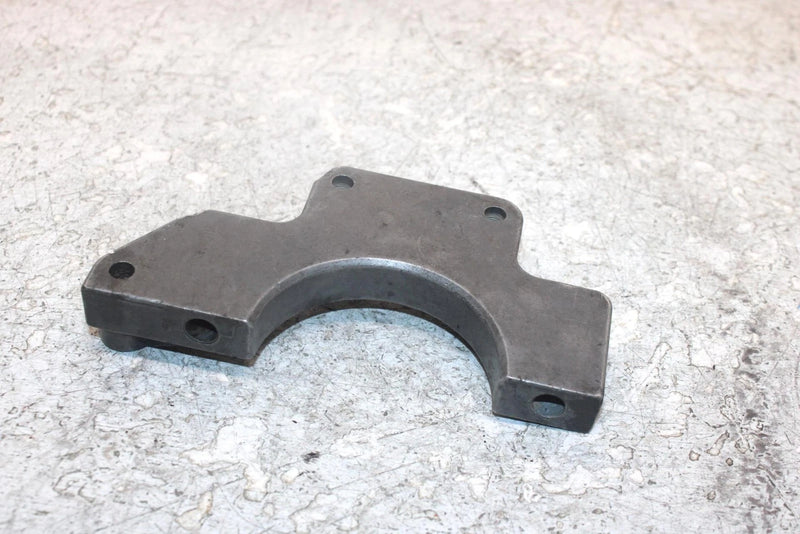 2004 Polaris Trail Boss 330 Oem Lower Brake Caliper Mount 5131786 AP117