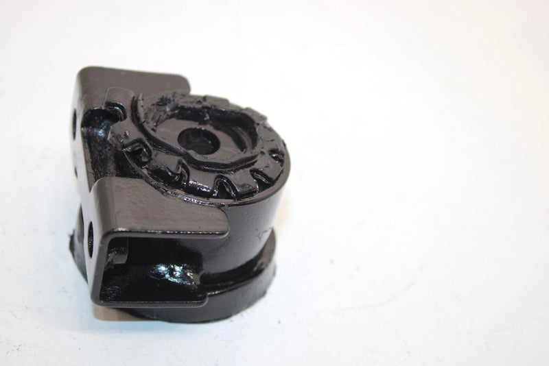 99 Kawasaki Prairie 400 4x4 Oem Front Lower Engine Mount Bracket 32190-1096 AK16