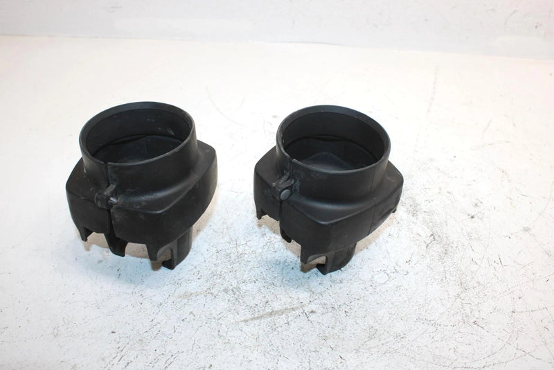 94 Yamaha Vmax 600 Oem Strut Protector Pair 82M-77551-00-00 SY2