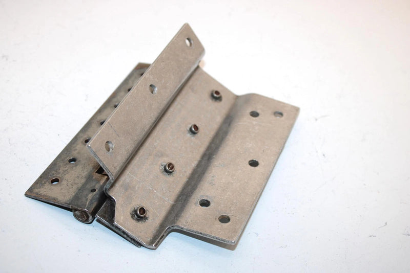 97 Polaris Xcr 600 Se Oem Hinge 5210728 SPS2