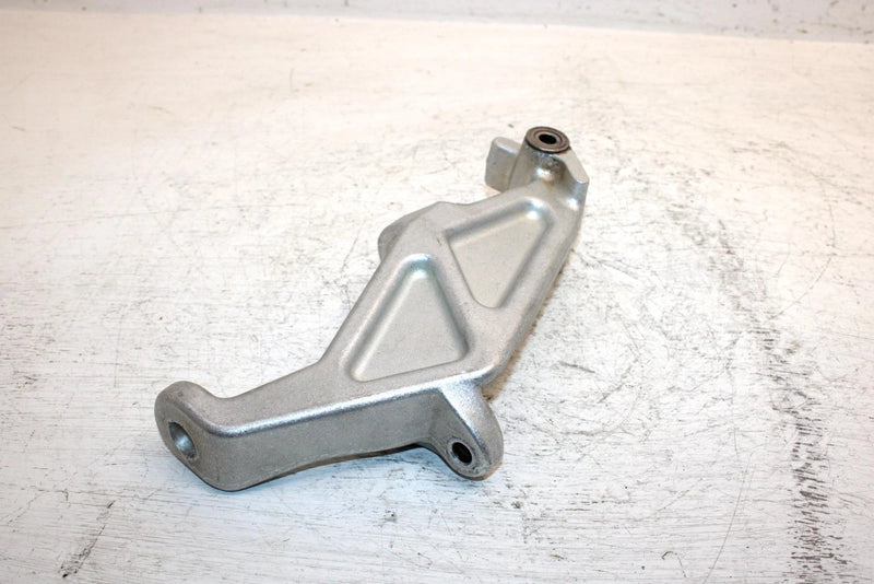 2008 Ski-doo Mxz Adrenaline 800r Oem Right Steering Knuckle 505071829 SS2