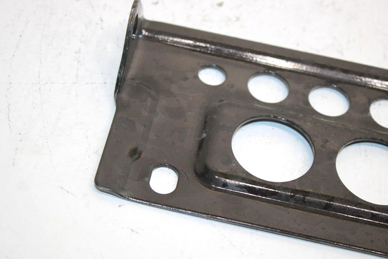 2001 Bombardier Traxter Oem Front Diff Mount Bracket 705400068 AB10