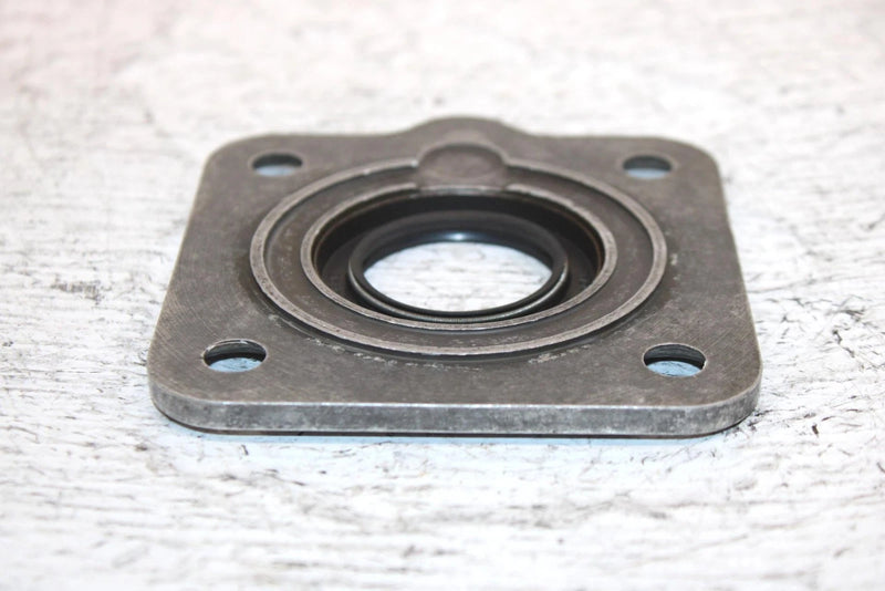 1989 Polaris 650 Oem Crankcase Bearing Plate 3083390 SP43