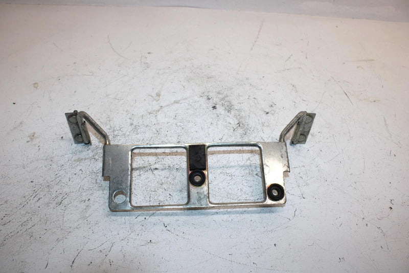 94 Yamaha Vmax 600 Oem Meter Bracket 89A-83519-00-00 SY2