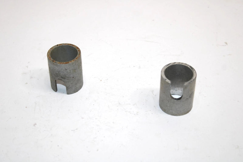 Ski-doo Oem Outer Rear Axle Spacer Pair (Slot) 503189809 Q4828
