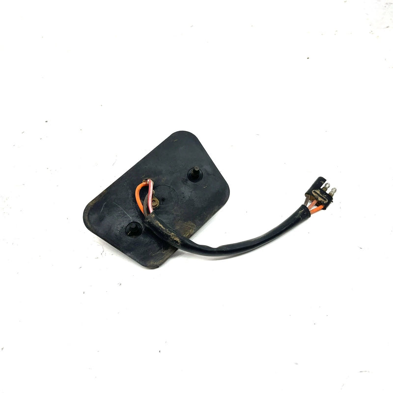 00-02 Polaris Magnum 325 4X4 OEM Taillight Housing W/Bulb 4032064 AP202