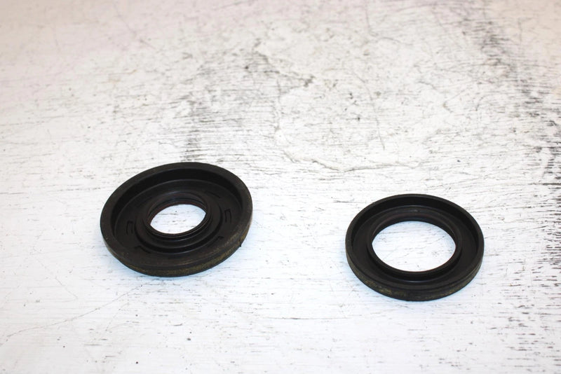 1995 Arctic Cat Pantera Oem Crankshaft Oil Seal Set 3003-759 3005-188 SA17