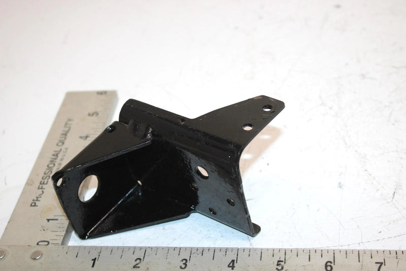 92 Polaris Indy 440 Oem Exhaust Support Bracket 5222575 SP48
