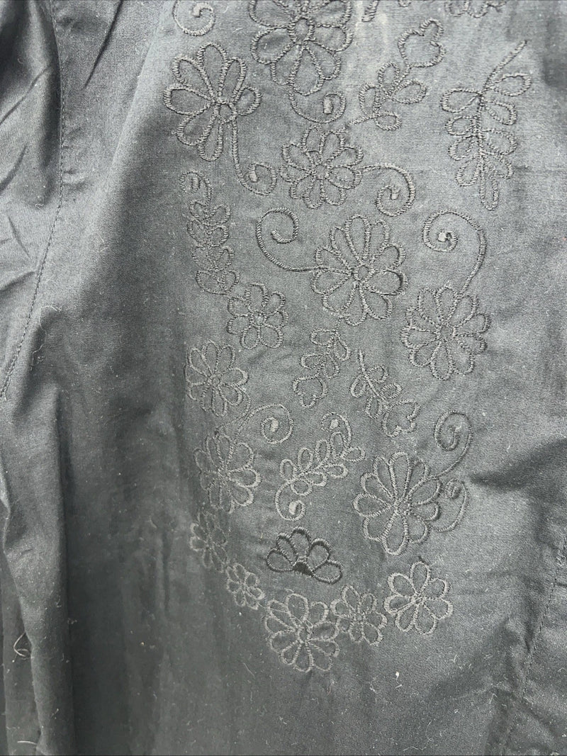 New Women’s Black Floral Wrangler Long Sleeve Button Up Shirt. Large S-36