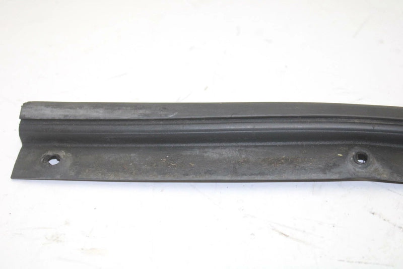 78 Yamaha Enticer 340 OEM Hood Bumper 8G8-77515-00-00 SY55