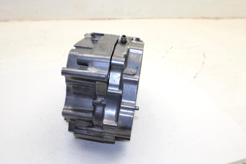84 Honda ATC 200S OEM Crankcase 11200-958-000 AH18