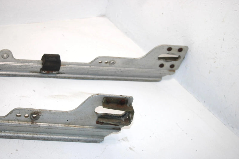 84 Yamaha Phazer Se Oem Skid Rail Set 8V0-W4741-00-00 8X9-47411-01-00 SY9