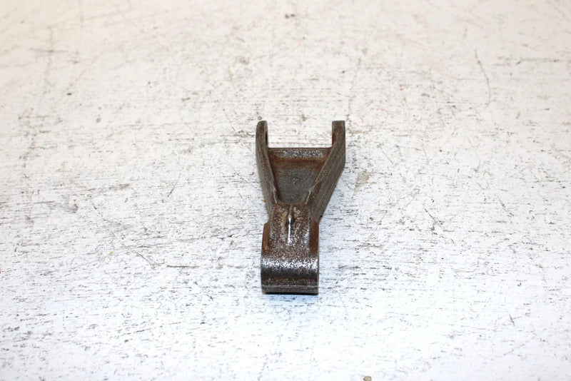 1989 Yamaha Phazer Oem Lower Left Spinle Arm 8V0-2382F-02-00 SY13