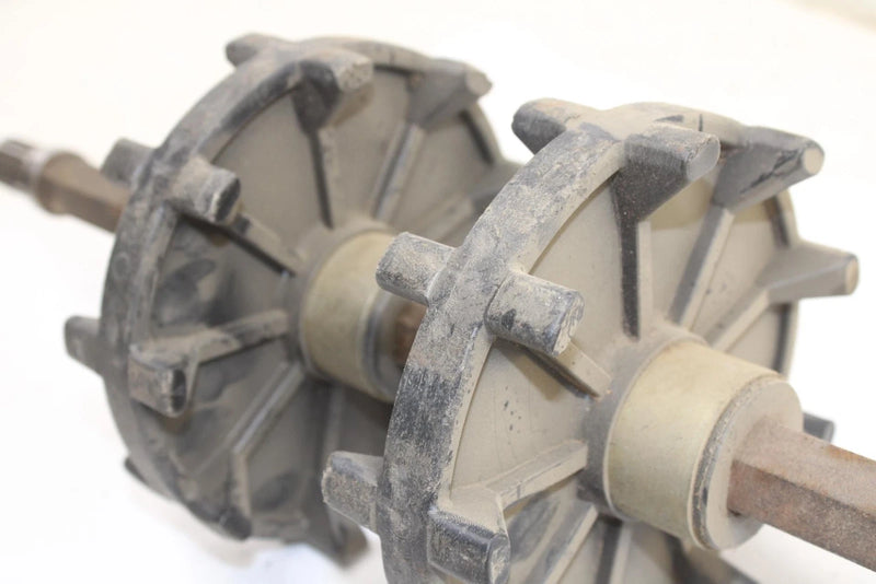 95 Polaris Xcr 600 Oem Drive Cog Axle 1590252 SP167