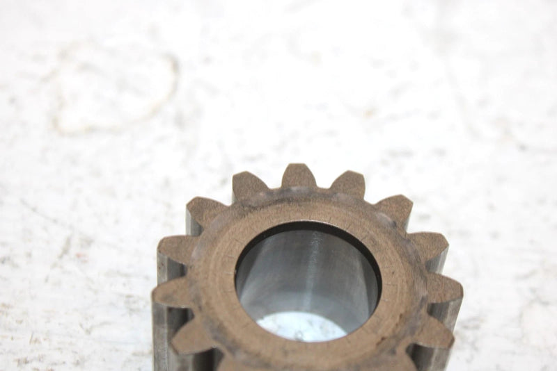 2001 Bombardier Traxter Oem Main Shaft Gear 15T 711220509 AB10