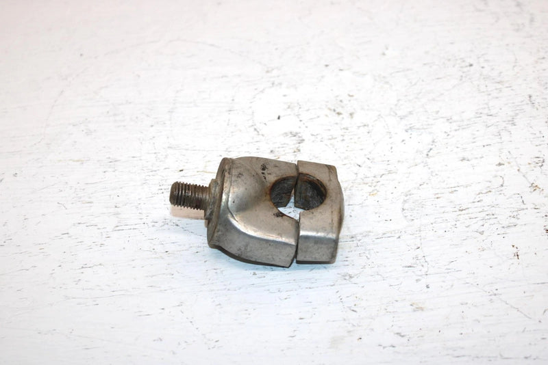 1977 Honda Atc 90 Oem Handlebar Clamp 95014-32100 95014-21101 AH69