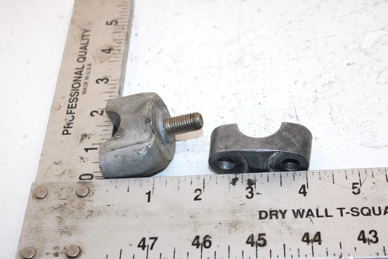 2007 Honda Fortrax 680 Oem Handlebar Clamp Set 53130-HB3-770 53131-HB6-000 AH46