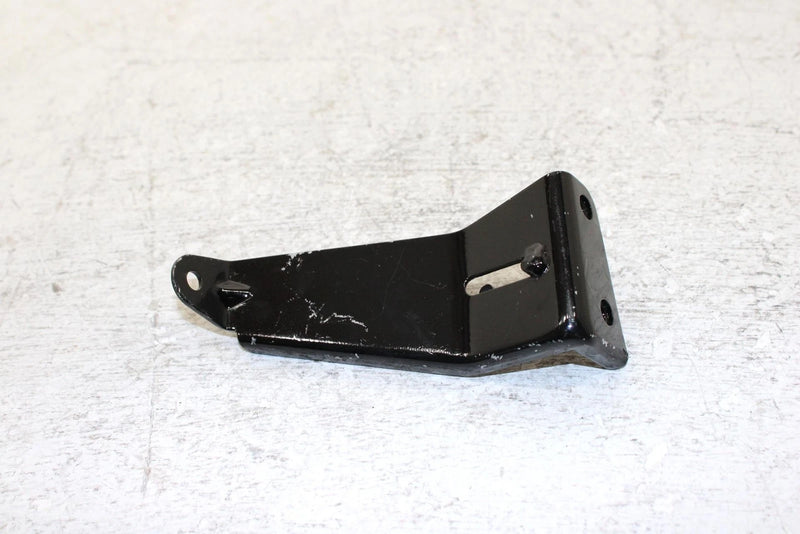 1995 Yamaha Vmax 500 Oem Oil Tank Bracket 8AB-2193F-01-00 SY34