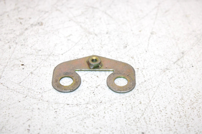 2006 Kawasaki Prarie 360 Oem Handlebar Cover Bracket 11045-1925 AK29
