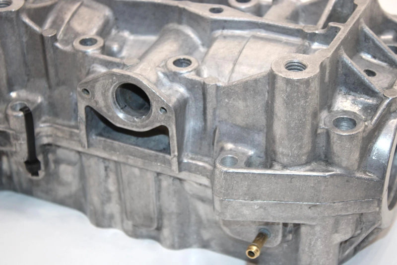 94 Polaris Super Sport Oem Crankcase  ASM 3084584 SPS3