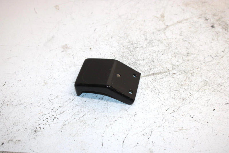 79 Yamaha Enticer 340 Et340c Oem Rear Belt Cover Mount 8F3-77316-01-00 SY4
