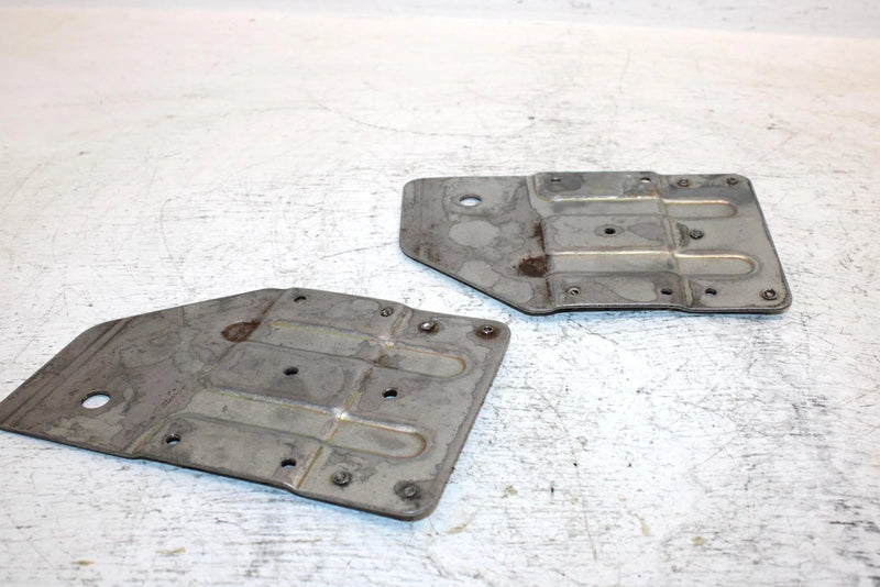 1997 Yamaha Vmax Sx 700 Triple Oem Skid Mount Bracket Set 8CR-21950-06-00 SY10