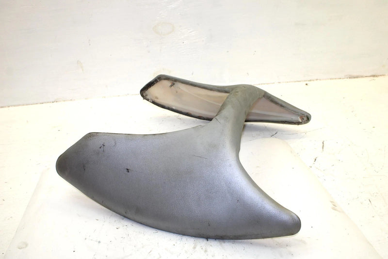 1999 Kawasaki Jet Ski 1100 Stx Oem Knee Pad 39156-3811-MN JK0