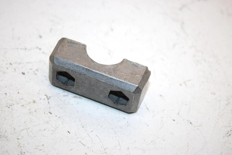 97 Arctic Cat Zl 440 Oem Upper Handlebar Mount Pair 0605-304 SA12