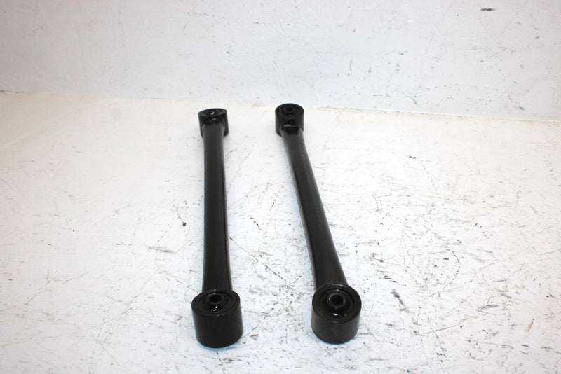 1998 Arctic Cat 454 Oem Rear Axle Trailing Arm Pair 0504-001 AA3
