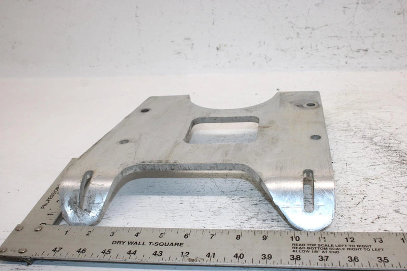 1998 Polaris 600 Xc Oem Engine Mount Plate 5241588 SP45