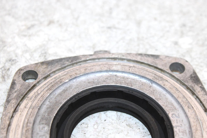 1999 Kawasaki Prarie 400 Oem Crank Seal Plate 11012-1982 AK28
