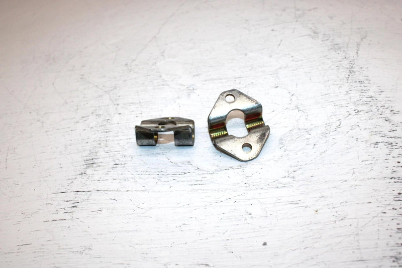 2002 Ski-doo Mxz 500 Oem Tensioner Bracket Pair 503155300 Q3943