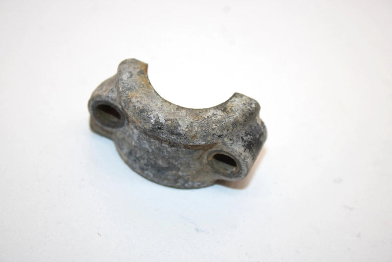 04 Polaris Sportsman 500 Oem Master Cylinder Clamp 2201833 AP44